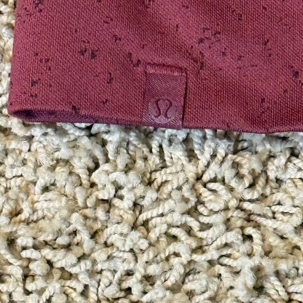 NWOT Lululemon Athletica Maroon Heathered Workout Top Quarter Zip - Picture 5 of 7